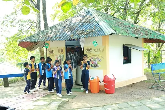 Mulamoottil Central School